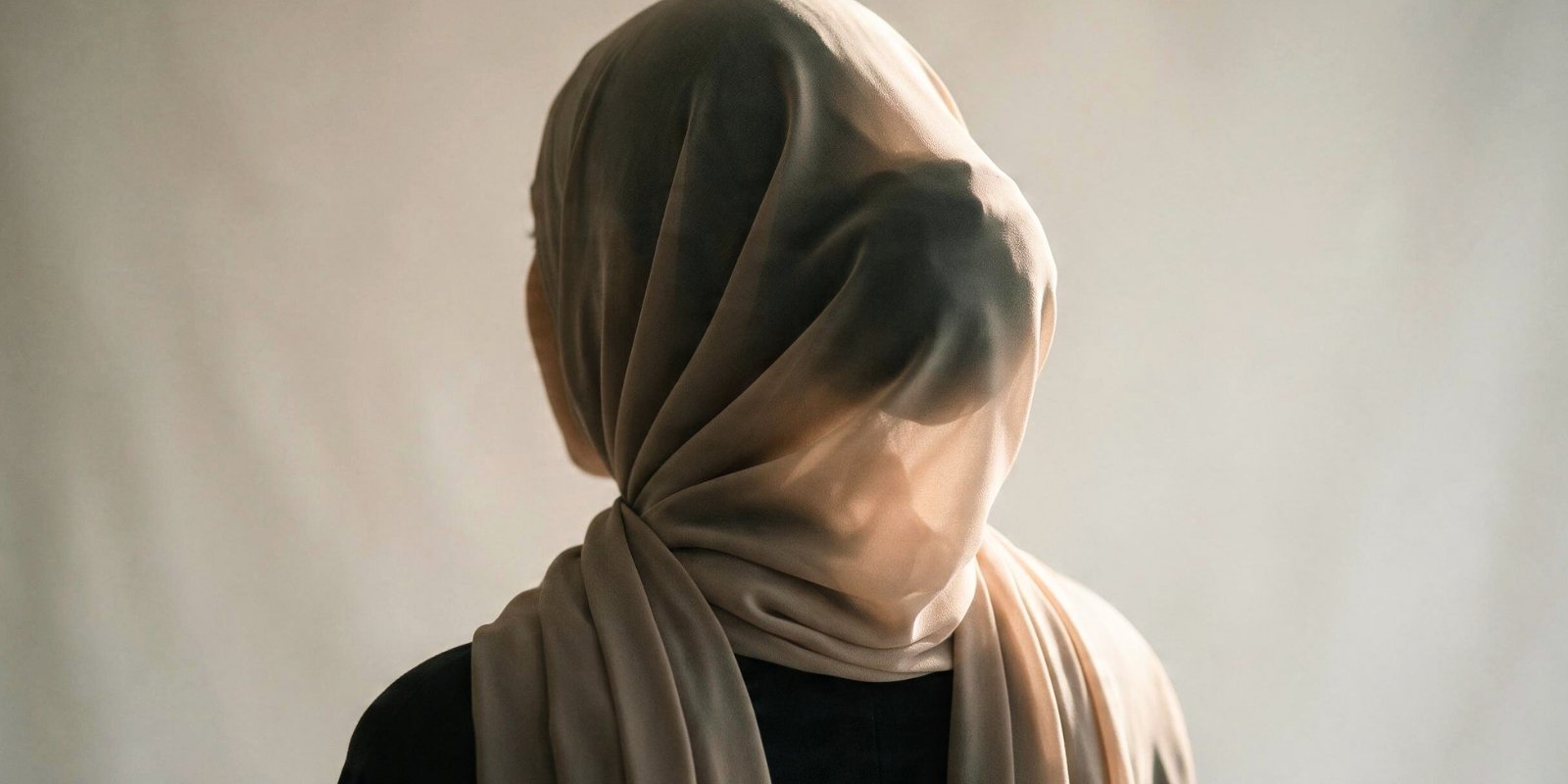 The Camel Hump: How to Hide Your Bun Under Hijab